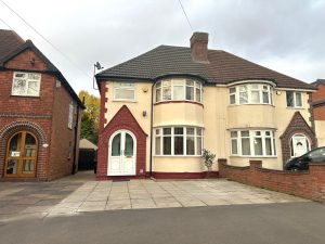 School Road, Hall Green